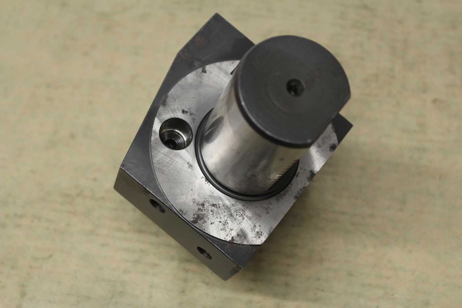 Bison VDI 50 C1-50x32x100 Axial Tool Holder Right Hand - Image 3