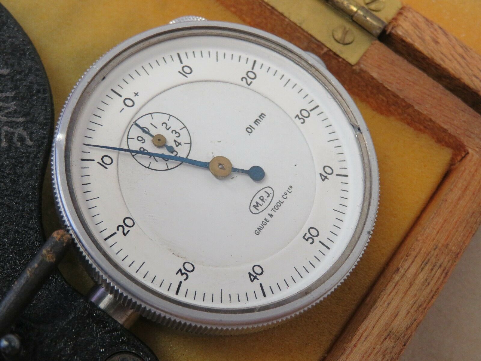 MPJ 25mm - 50mm Dial Snap Gauge .01mm In Box ME2576 - Image 2
