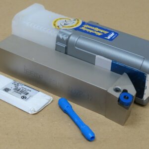 New Iscar PCLNL 3232P-12 Left Hand 32mm Shank Lathe Tool CNMG Insert IT1183