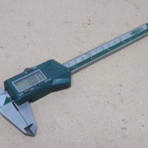 Insize 0-150mm / 0-6" Digital Caliper Standard Model without Thumb Roller ME4373
